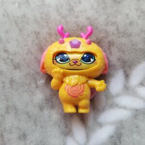 Magic Mixies Mixling Figure Truzy Yellow Pink Spell Gazer Figurine